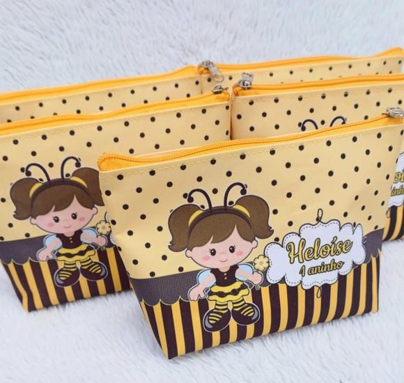 Necessarie Personalizada Abelhinha 17x15
