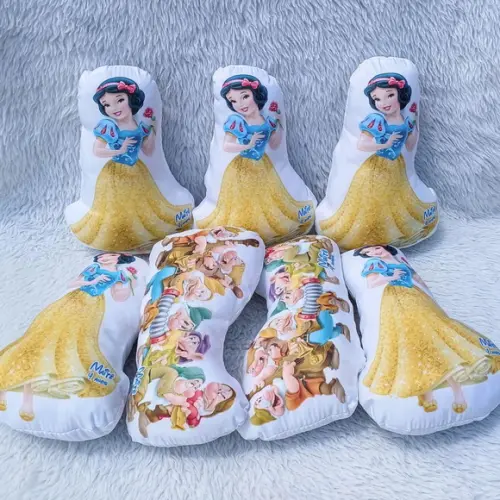 Almofada Contorno Branca de Neve 21cm