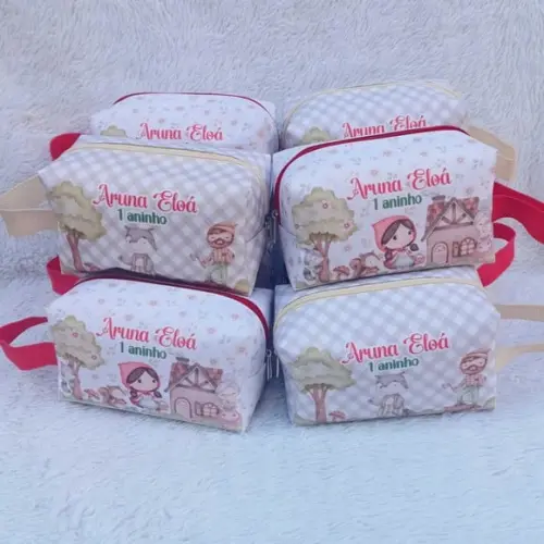 Necessárie Box Personalizada Chapéuzinho Vermelho