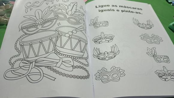 Arquivo de Corte Livro de Colorir Carnaval