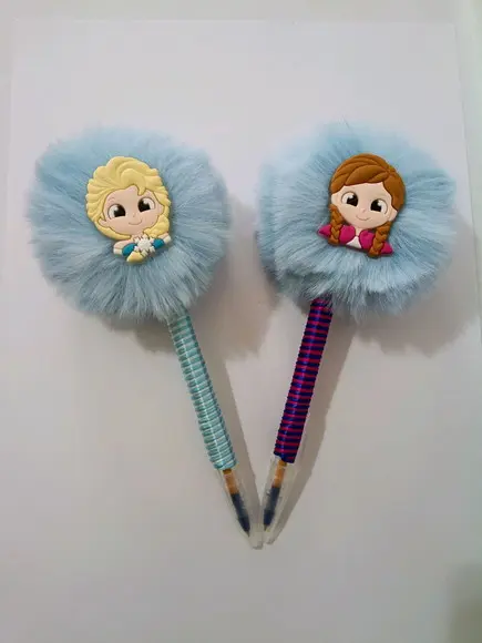 Caneta Pompom Frozen Elsa ou Anna - Unidade