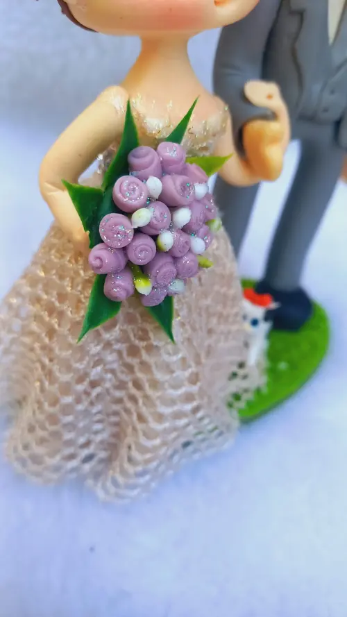 Topo de bolo biscuit noivinhos para casamento 3