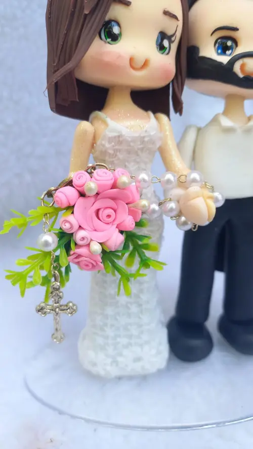 Topo de bolo biscuit noivinhos para casamento 4