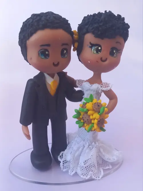 Topo de bolo biscuit noivinhos para casamento 5
