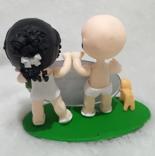 Mini Topo de bolo biscuit noivinhos para casamento 9