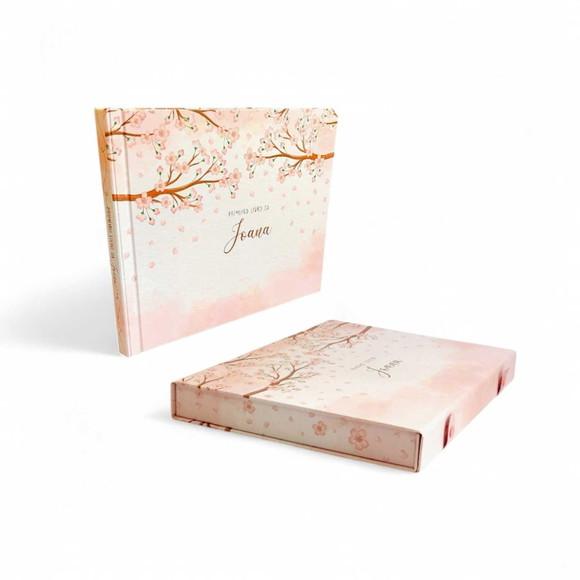 Livro do Bebê Luxo com Caixa Cerejeira Menina Memolê