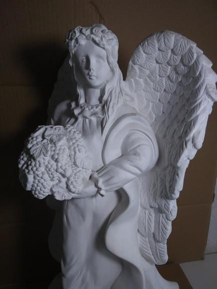 Anjo da Fortuna ou Imagem Anjo da Fartura em Gesso Cru