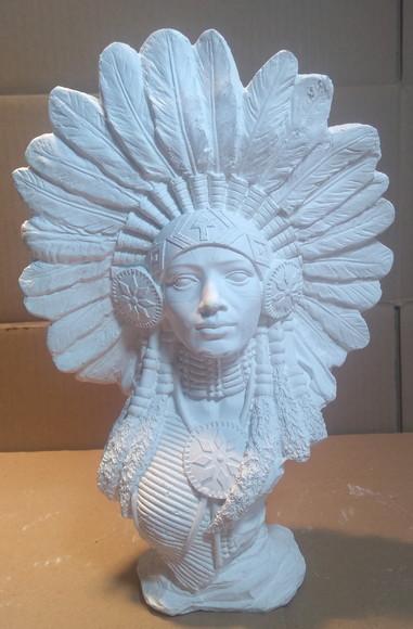 Busto Xamã Escultura Cabocla da Índia Xamã Imagem em Gesso