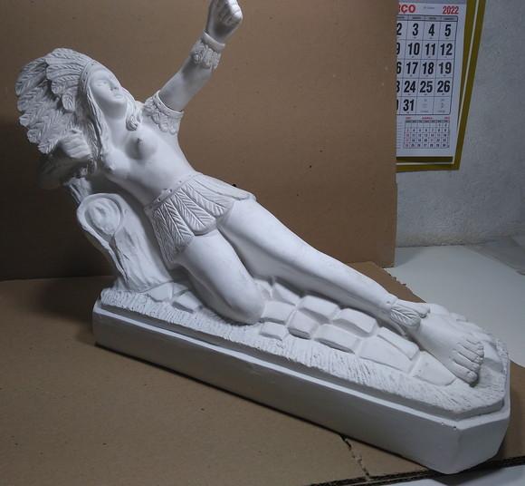 Cabocla Flecheira Imagem Cabocla Iracema em Gesso Cru