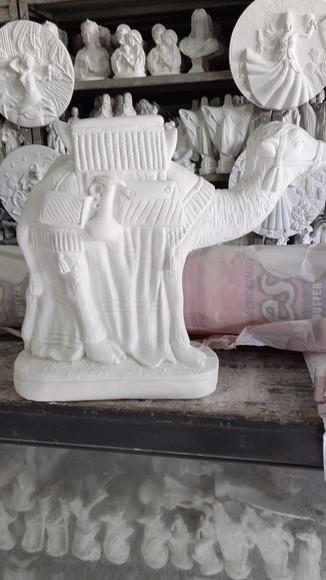 Camelo Grande Escultura Faz Parte do Presepio de 60cm
