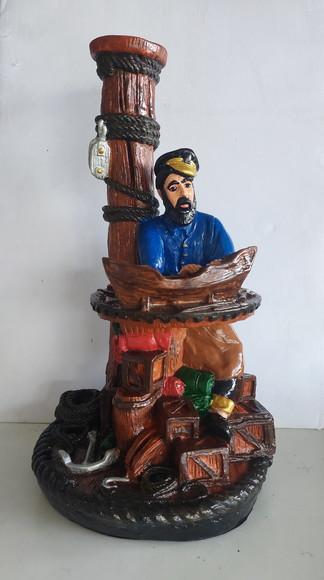 Capitão do Mar Imagem Capitão no Estaleiro do Navio