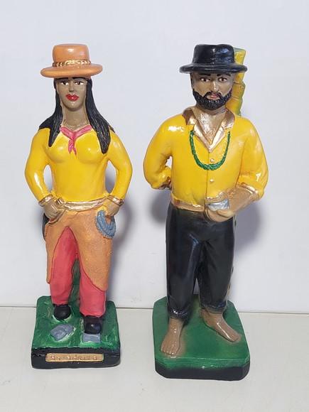 Casal de Baianos Baiana Boiadeira + Baiano s/ Nome P/batismo