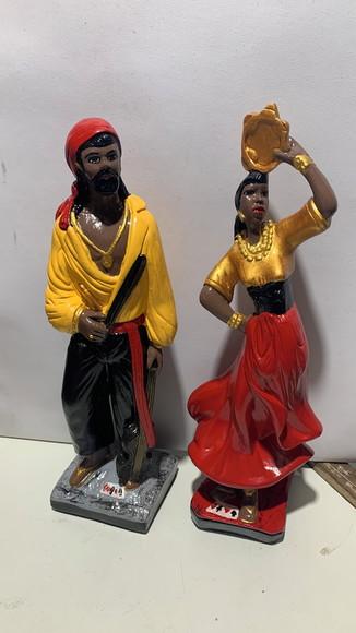 Casal de Ciganos Cigana do Pandeiro + Cigano do Violino