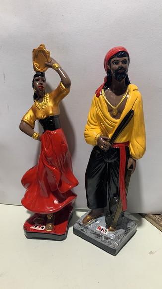 Casal de Ciganos Cigana do Pandeiro + Cigano do Violino