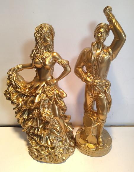 Casal de Ciganos Cigano do Ouro + Cigana 7 Saias do Ouro