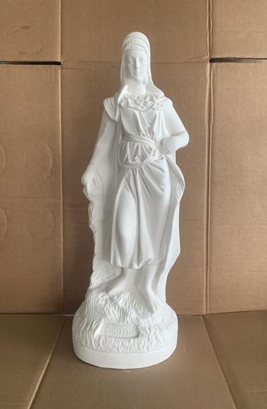 Cigana sem Nome para Batismo Imagem em Gesso Cru