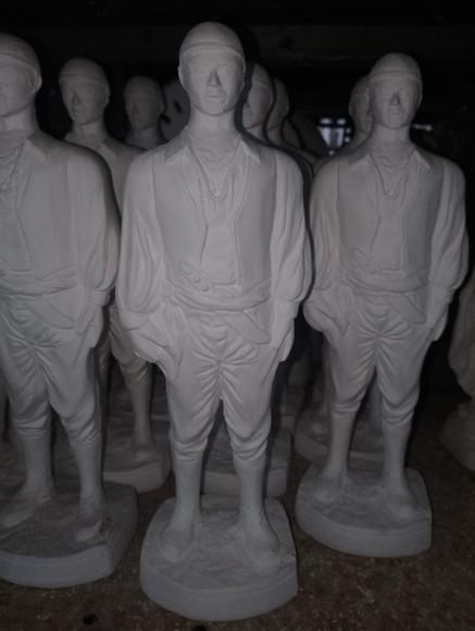 Cigano Ramon Imagem Cigano Carlos Escultura em Gesso Cru