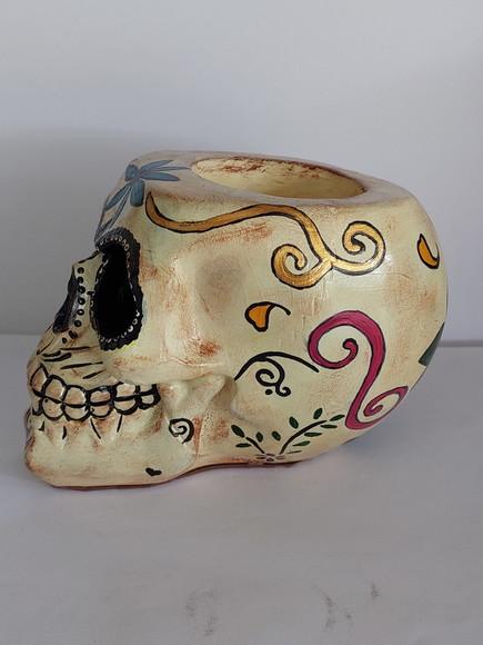 Cranio Caveira La Muerte com Local para Colocar Vela 7 Dias