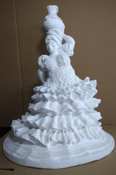 Escultura Baiana com Jarro Imagem em Gesso Cru para Pintar