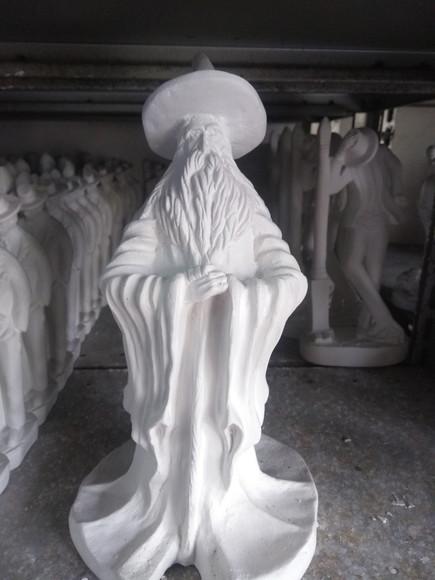Escultura Bruxo Bruma Imagem em Gesso Cru para Pintar