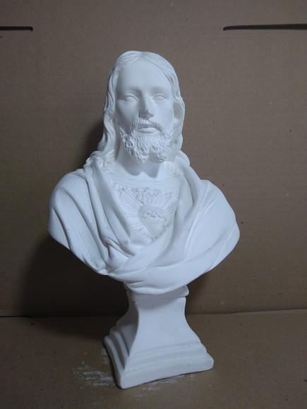 Escultura Busto Coração de Jesus Imagem em Gesso para Pintar