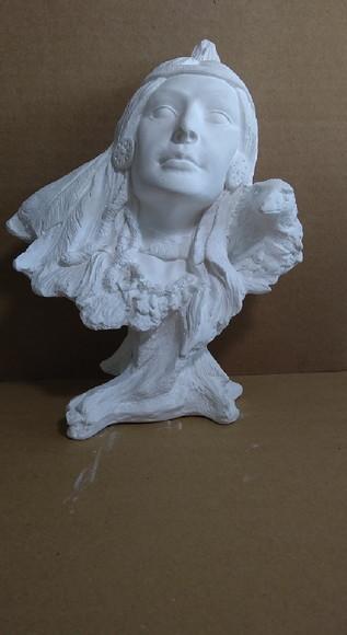 Escultura Busto de Índia Imagem em Gesso Cru para Pintar