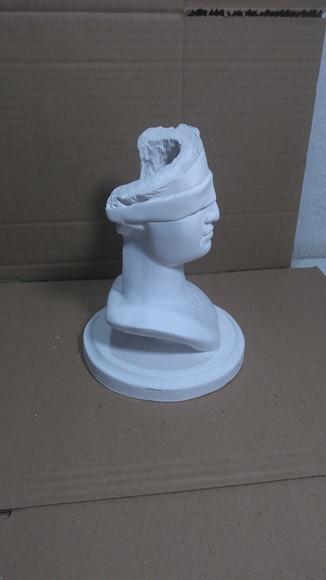 Escultura Busto Justiça Imagem em Gesso Cru para Pintar