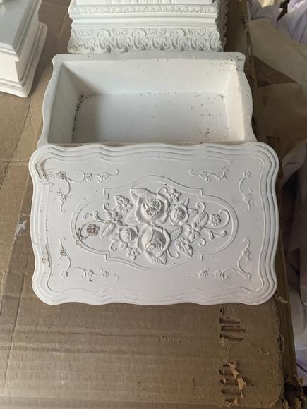Escultura Caixa Fiorentina Imagem em Gesso Cru para Pintar