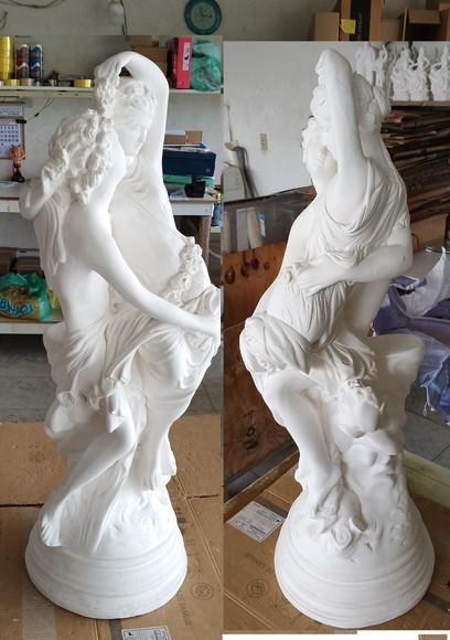 Escultura em Gesso Romeu e Julieta Grande 70cm