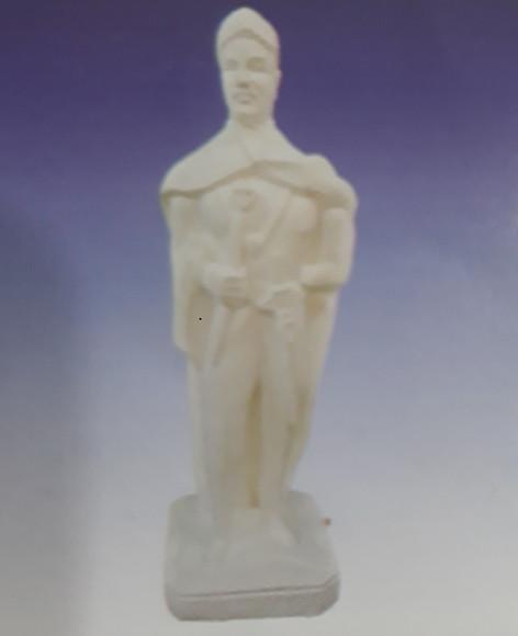 Escultura Exu Rei em Gesso Cru para Pintar Como Desejar