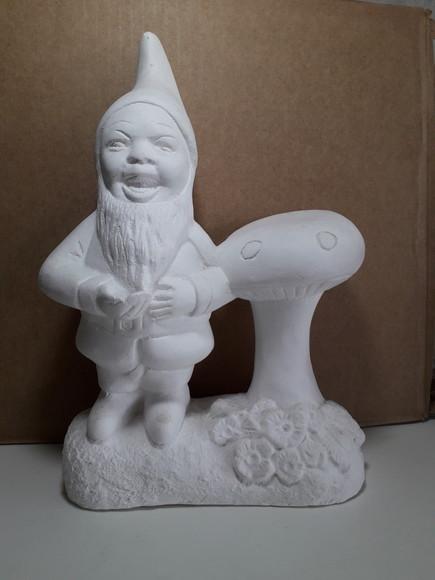 Escultura Gnomo Cogumelo em Gesso Cru para Pintar