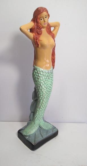 Escultura Mãe D´aguá Imagem 100% em Gesso Puro Linha D´água