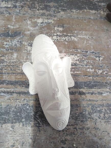 Escultura Mascara de Ogum Imagem em Gesso Cru