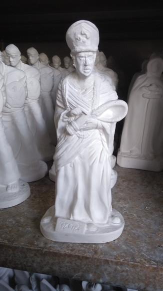 Escultura Nanã Orixá do Candomblé em Gesso Cru para Pintar