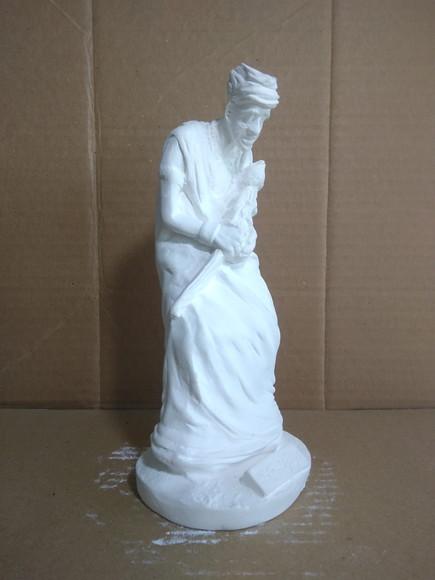 Escultura Oxalufan Orixá do Candomblé Imagem em Gesso