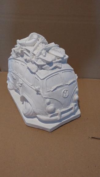 Escultura Perua Kombi Surfista Decoração ou Cofre p/ Moedas