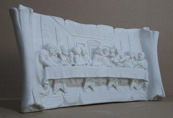Escultura Santa Ceia Pergaminho de Mesa em Gesso Cru