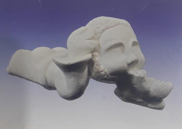 Escultura São Francisco Beijinho Imagem em Gesso para Pintar