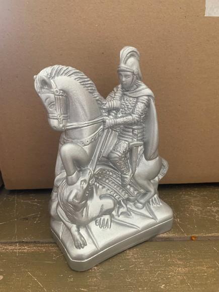 Escultura São Jorge Prateado com 16 cm