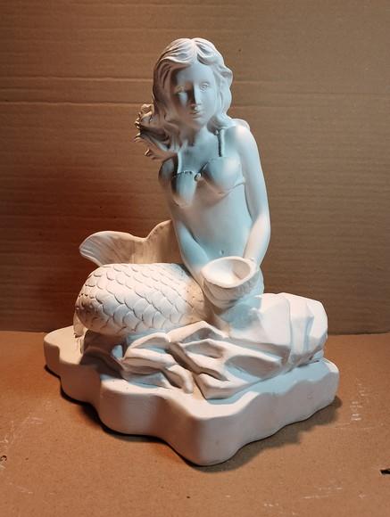 Escultura Sereia do Mar Imagem Modelo Novo de Sereias
