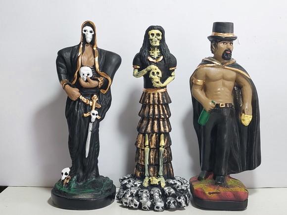 Exu João Caveira + Pomba Gira Dona Tata Caveira +exu Caveira