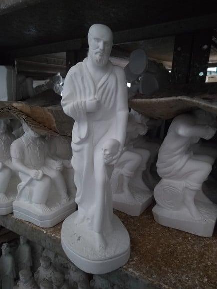 Exu João Caveira Imagem Exu Caveira em Gesso Cru