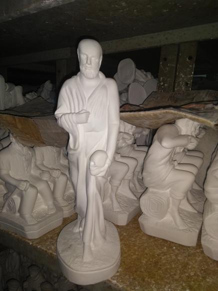 Exu João Caveira Imagem Exu Caveira em Gesso Cru