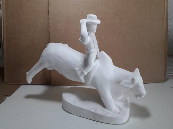 Imagem Boiadeiro Escultura em Gesso Cru para Pintar