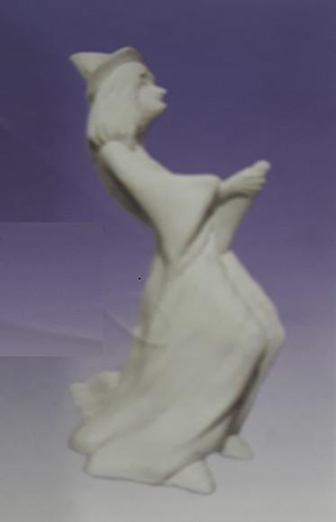 Imagem Bruxa na Vassoura em Gesso Cru para Pintar