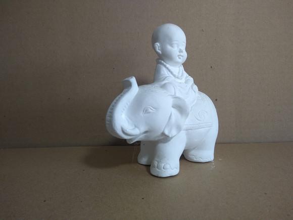 Imagem Buda em Cima de Elefante Escultura Buda Criança