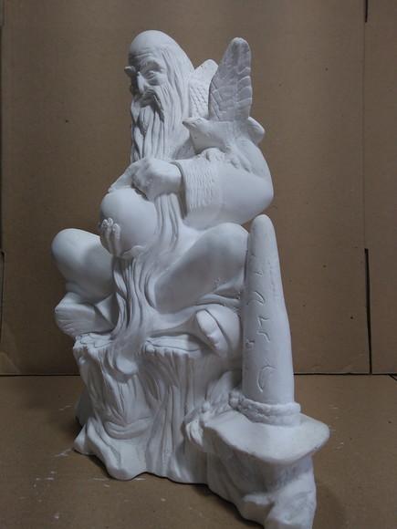 Imagem Bruxo Ravengar Escultura em Gesso Cru para Pintar