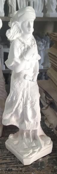 Imagem Cigana Carmencita Escultura Cigana Rainha Carmecita