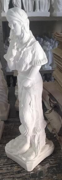 Imagem Cigana Carmencita Escultura Cigana Rainha Carmecita