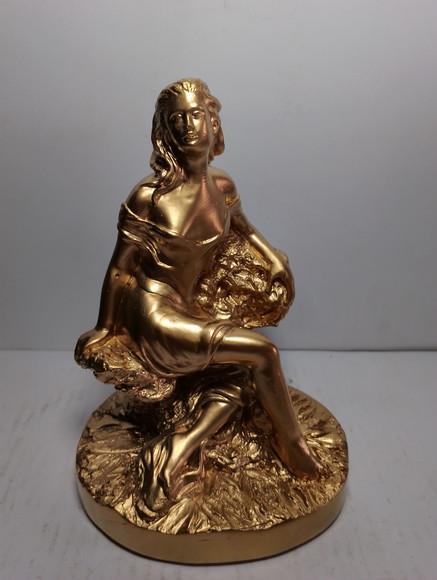 Imagem Cigana do Ouro Sentada Escultura Cigana Toda Dourada